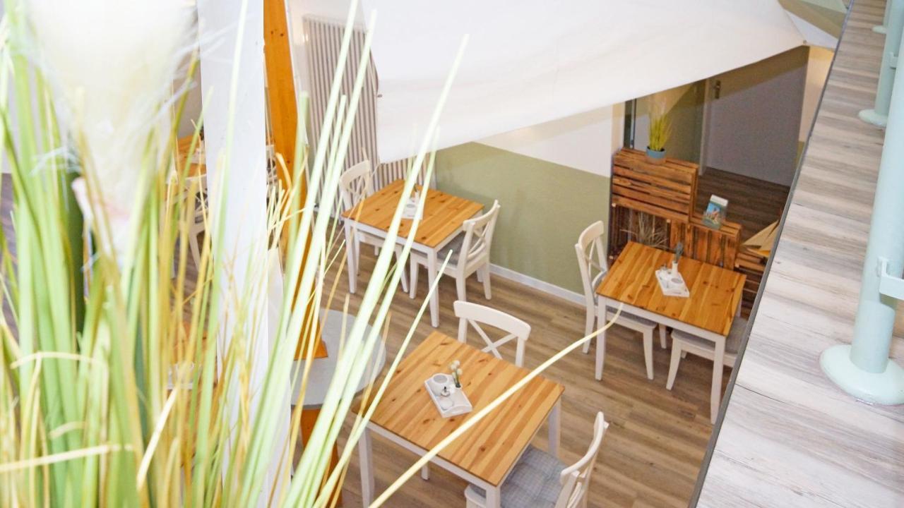 F-1010 Strandhaus Moenchgut Bed&Breakfast Dz 27 Terrasse, Strandnah, Inkl Fruehstueck Lobbe Exterior photo